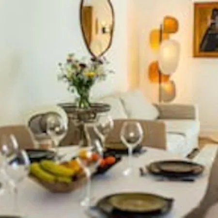 Holiday home Maison Au Pied De La