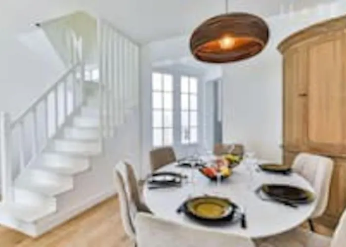 Maison 3 Chambres Au Centre Des Sables D'Olonne 度假居 *